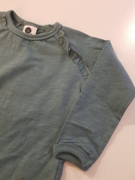 OUTLET - Ruffle Tee - Dark Green