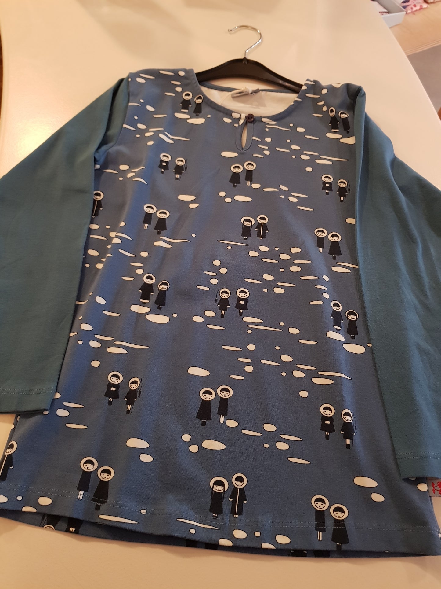 OUTLET - Longsleeve - Girls - Eskimo